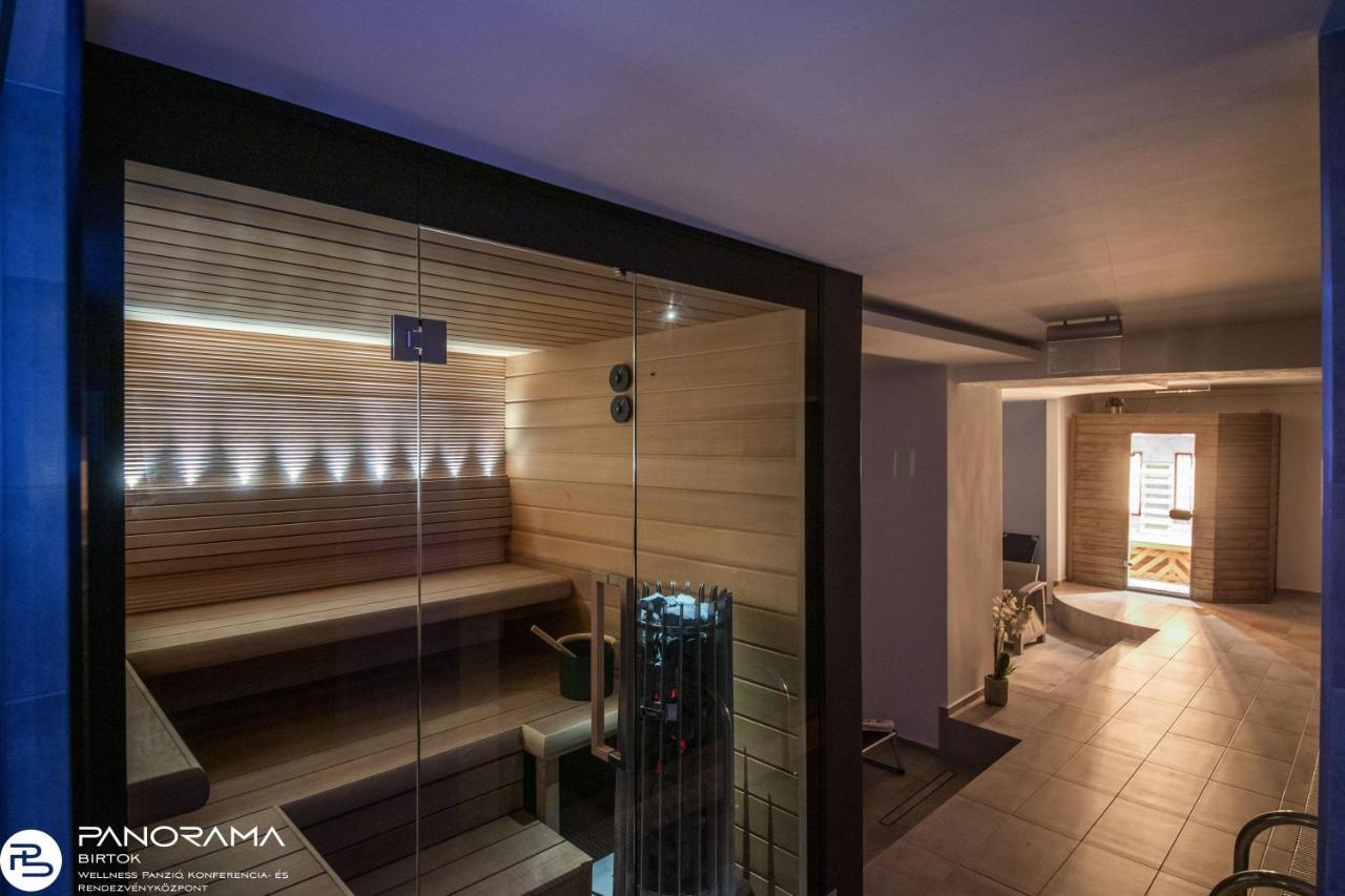 Bed and Breakfast Panoráma Birtok - Wellness Panzió, Konferencia és Rendezvényközpont Győrújbarát Exterior foto