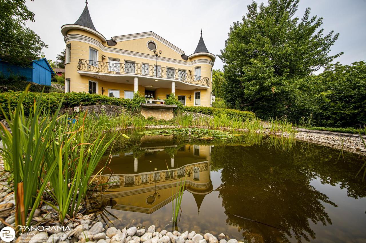 Bed and Breakfast Panoráma Birtok - Wellness Panzió, Konferencia és Rendezvényközpont Győrújbarát Exterior foto